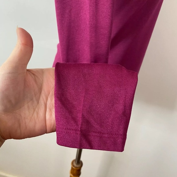 Nike Shirt Dri Fit Lightweight Active V-Neck Dark Pink Sz. S - Picture 6 of 11